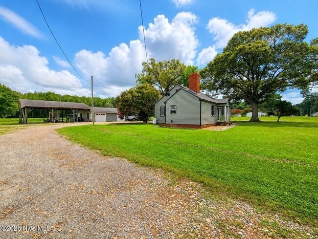 Building Photo - 546 Meadstown Rd
