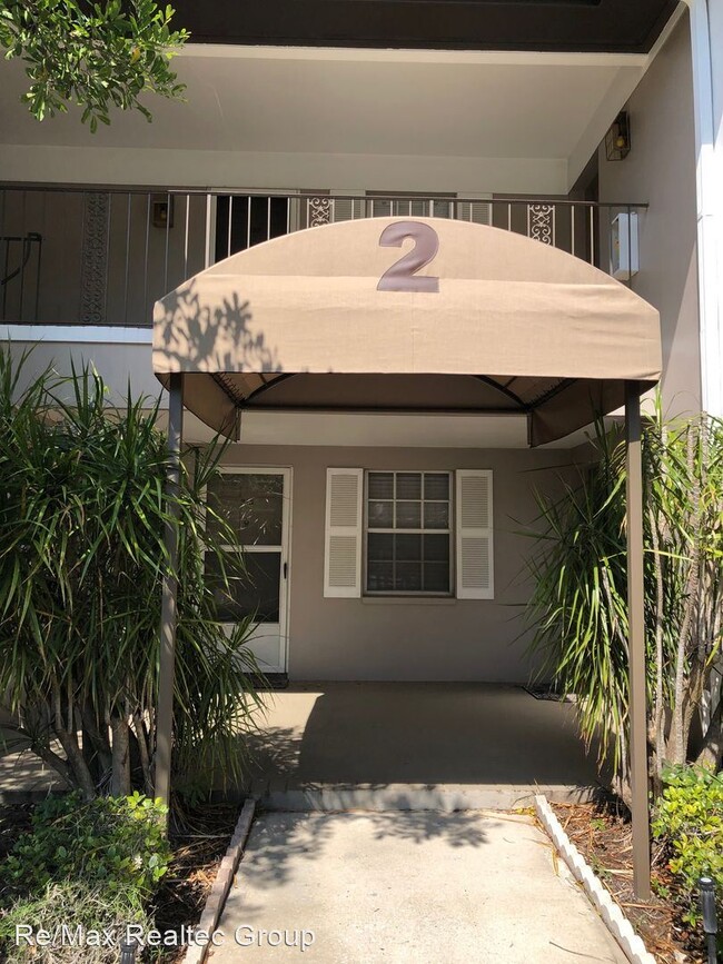 Foto del edificio - 2 br, 2 bath House - 5265 EAST BAY DR. BLD...