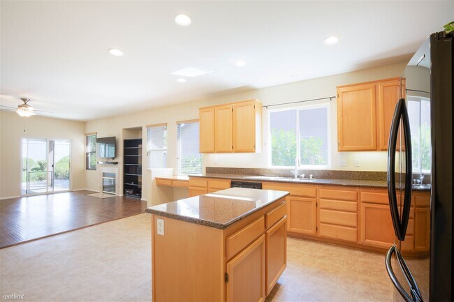 Foto del edificio - 2 br, 2 bath House - 28112 Whisperwood Drive