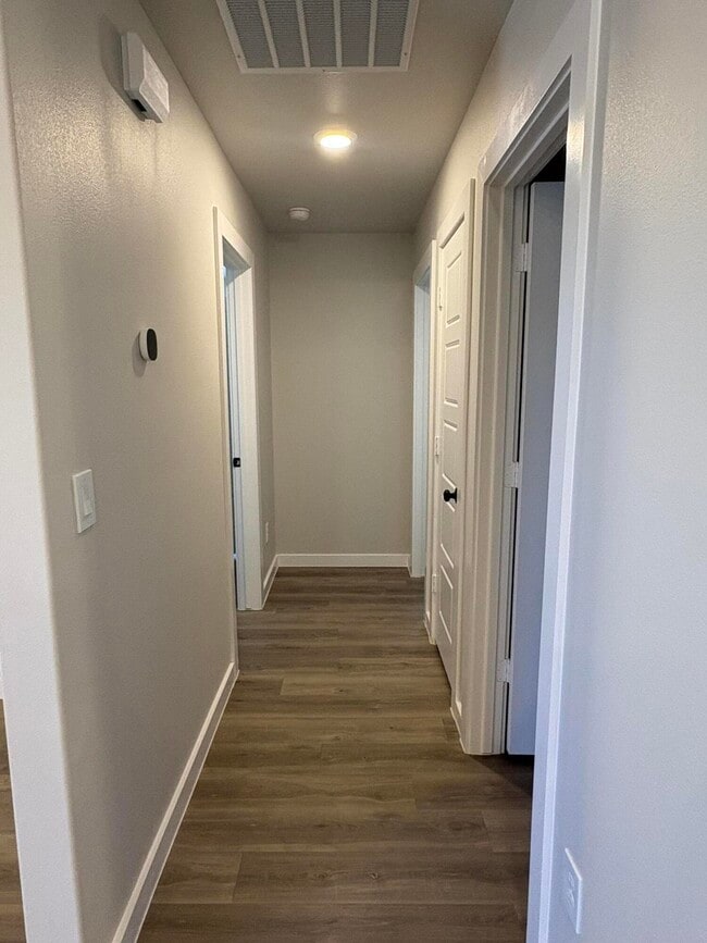 Foto del edificio - 2134 Kokomo Ave