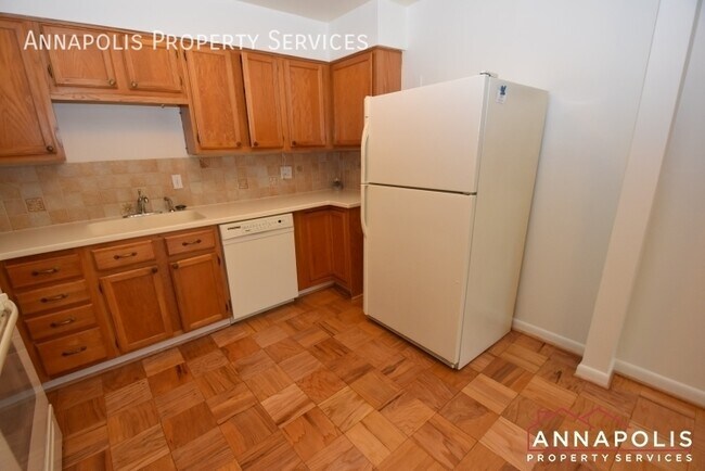 Foto del edificio - 791 Fairview Ave