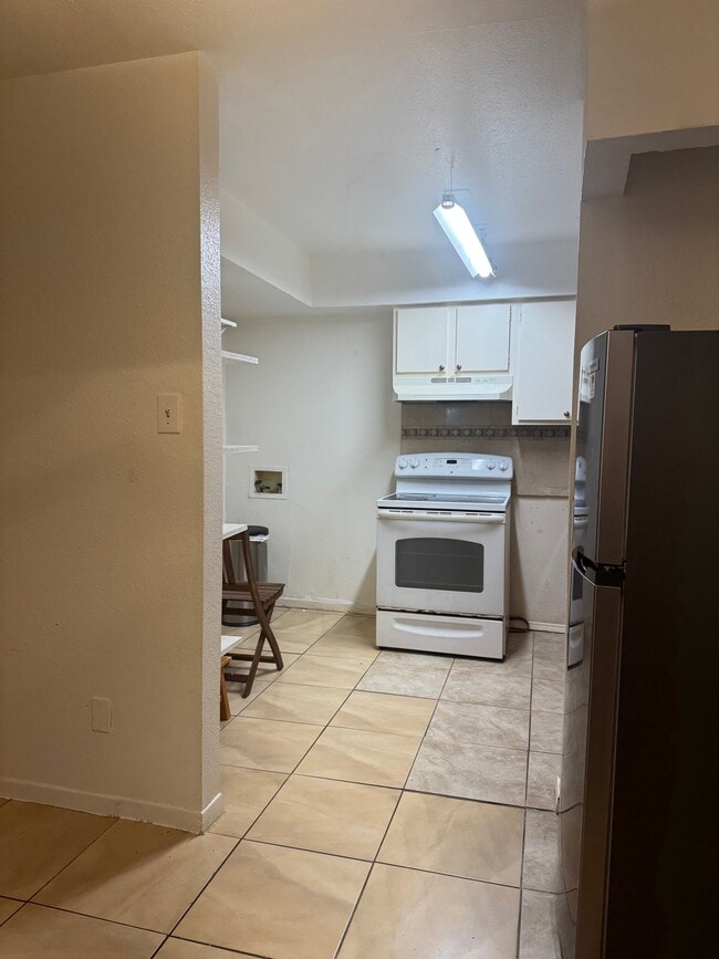 Foto del edificio - 9350 Country Creek Dr