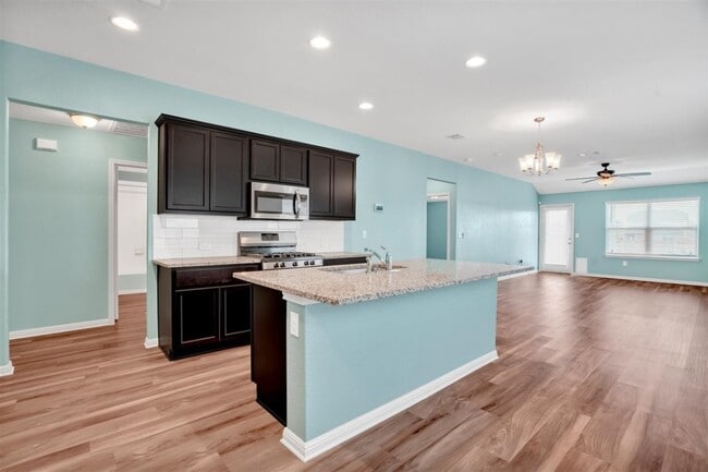 Building Photo - 1425 Fairhaven Gtwy