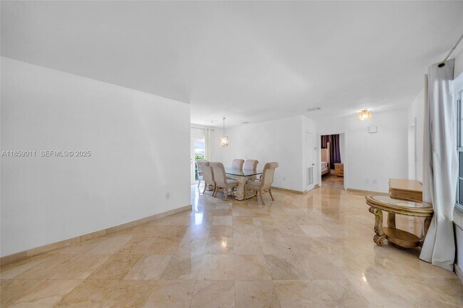 Foto del edificio - 7528 Buccaneer Ave