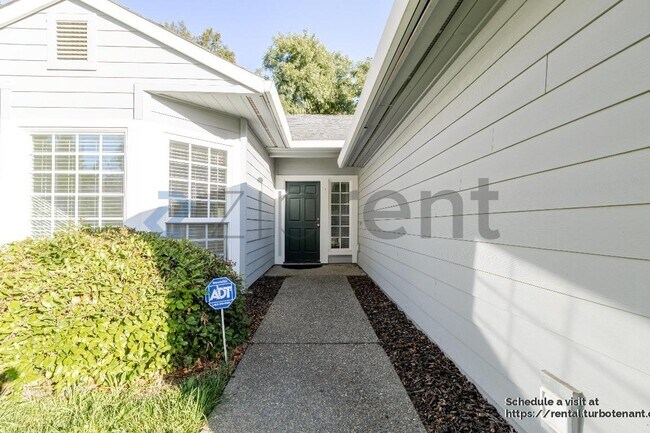 Foto del edificio - 2703 Albany Ave