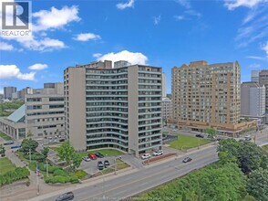 Building Photo - 111 Riverside Dr E