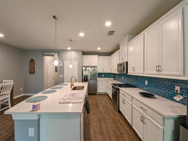 Foto del edificio - 2876 Grand Kemerton Pl