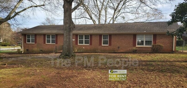 Building Photo - 117 Avalon Cir