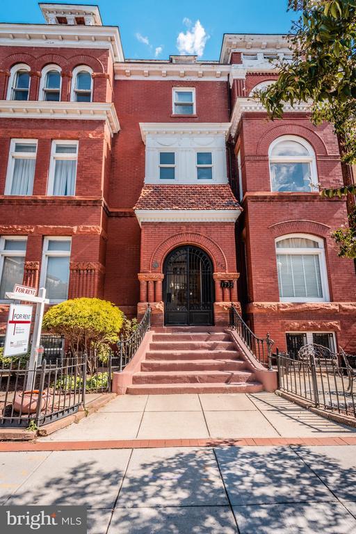 Foto del edificio - 1755 18th St NW