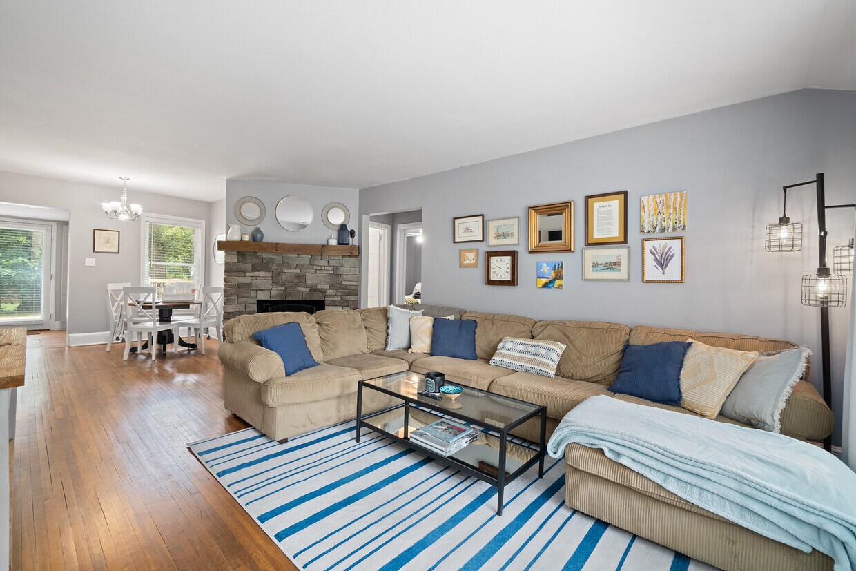 Foto principal - 821 Mohigan St