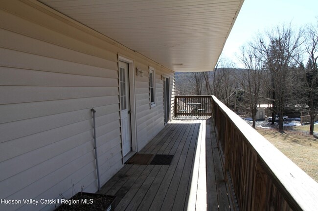 Building Photo - 11 John Taylor Dr