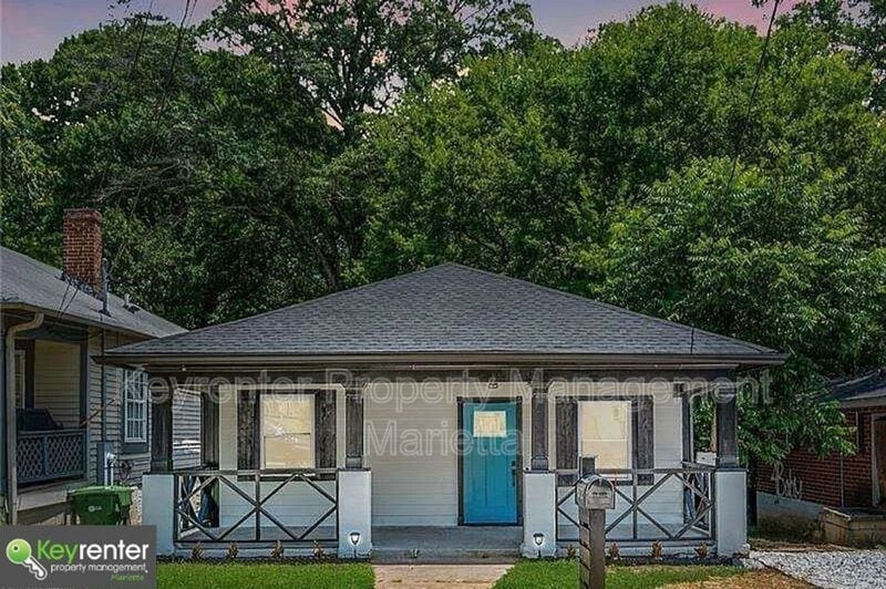 Foto principal - 872 Beryl St SW