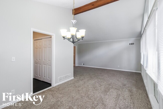 Building Photo - 4647 Randalwood Dr