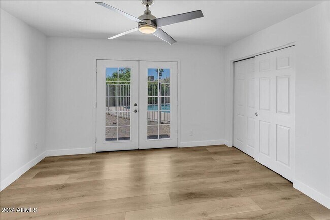 Building Photo - 8362 E Vía De Encanto