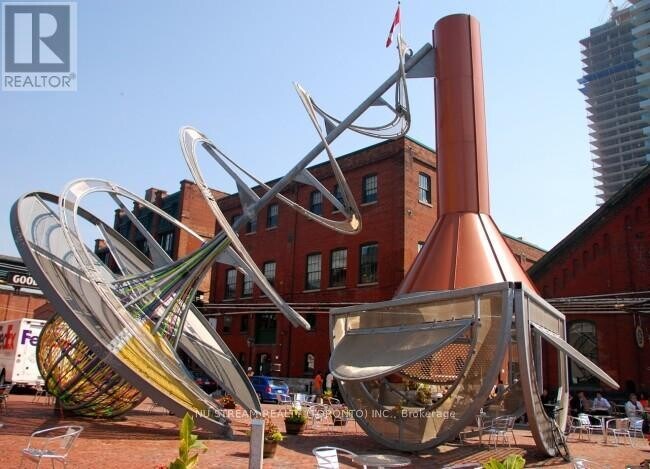 Photo du bâtiment - 390 Cherry St