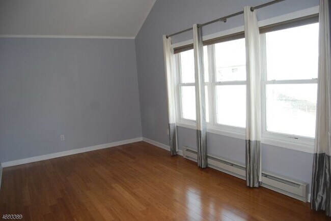 Building Photo - 205 Valley Brook Ave