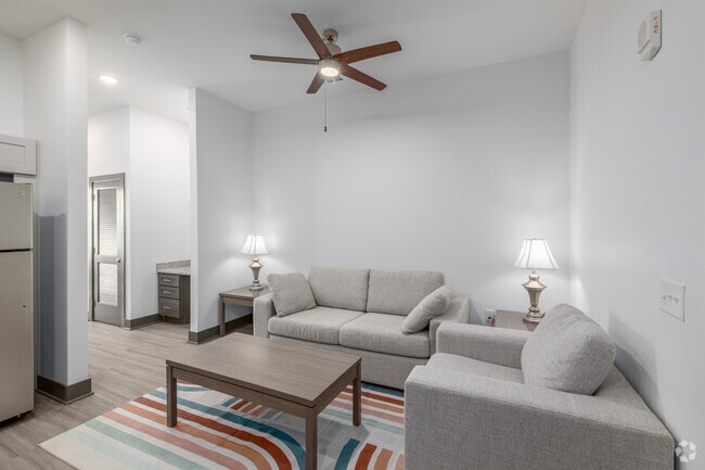1BR, 1BA - 509SF - Living Room - Big Emma
