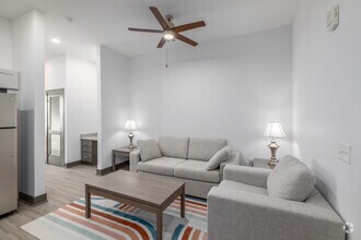 Interior Photo - Big Emma