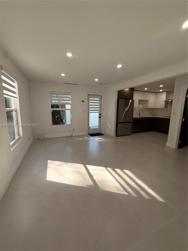 Foto del edificio - 4430 NW 1st Ave