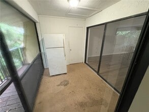 Building Photo - 28100 Pine Haven Way