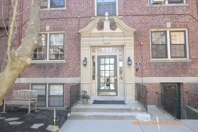 Building Entrance - 58 Elm St