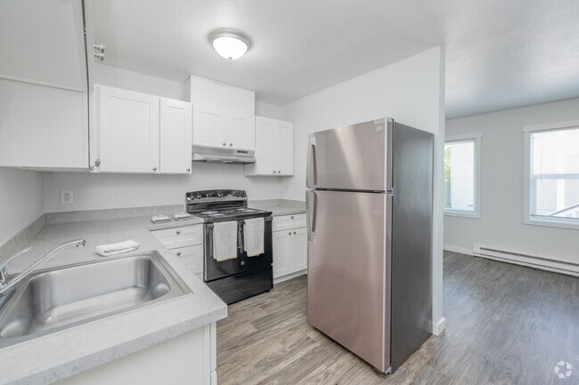 Building Photo - La Madera Apartments