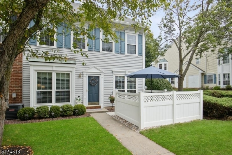 Foto principal - 819 Breckenridge Dr