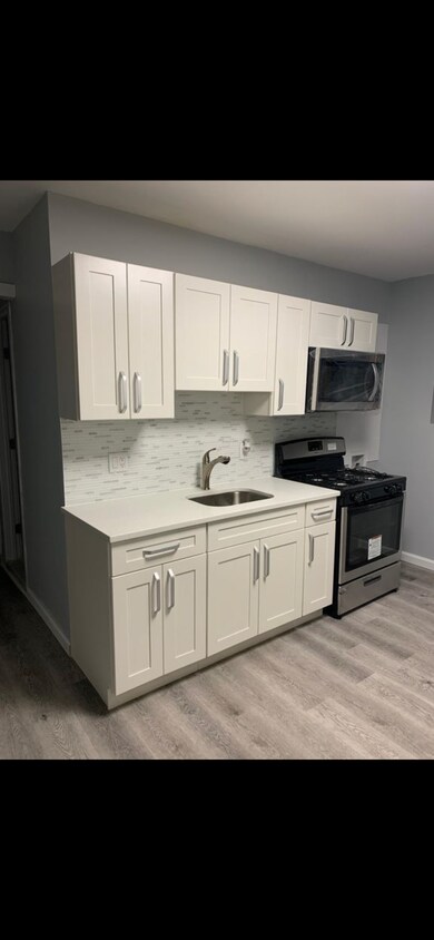 Primary Photo - 296 Avenue W