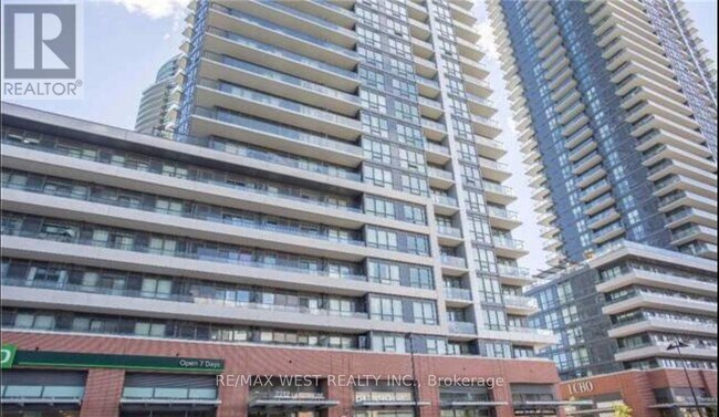 Photo du bâtiment - 2212 Lake Shore Blvd W