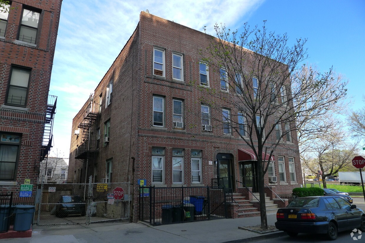 1425 Noble Ave, Bronx, NY 10472 Apartments in Bronx, NY