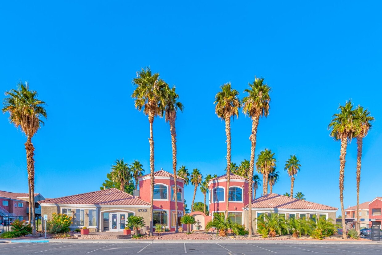 Foto principal - 4730 E Craig Rd