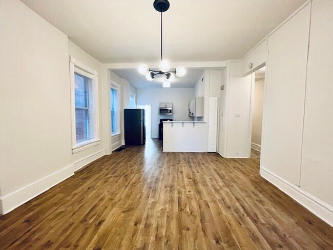Foto del edificio - 3007 McNair Ave