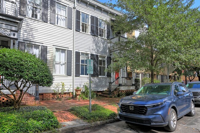 Foto del edificio - 403 Tattnall St