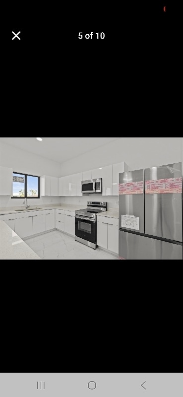 Building Photo - 3927 NW 38th St