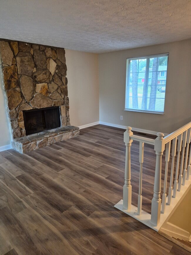 Foto del edificio - 2282 Blacksmith Ct