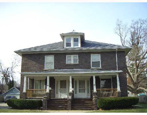 Foto principal - 923 N Washington St