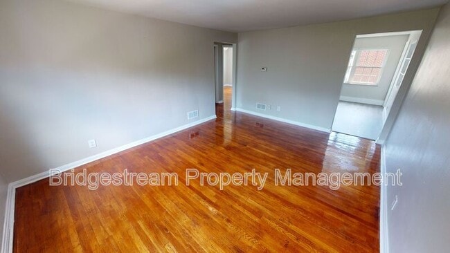 Building Photo - 1400 Stockton Ave