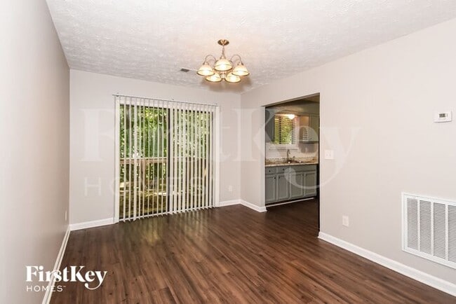 Building Photo - 422 Ridgetop Dr NW