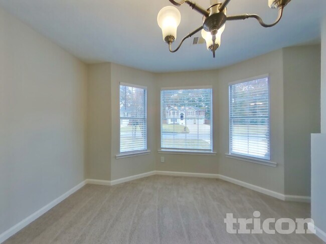 Building Photo - 2827 Appaloosa Run