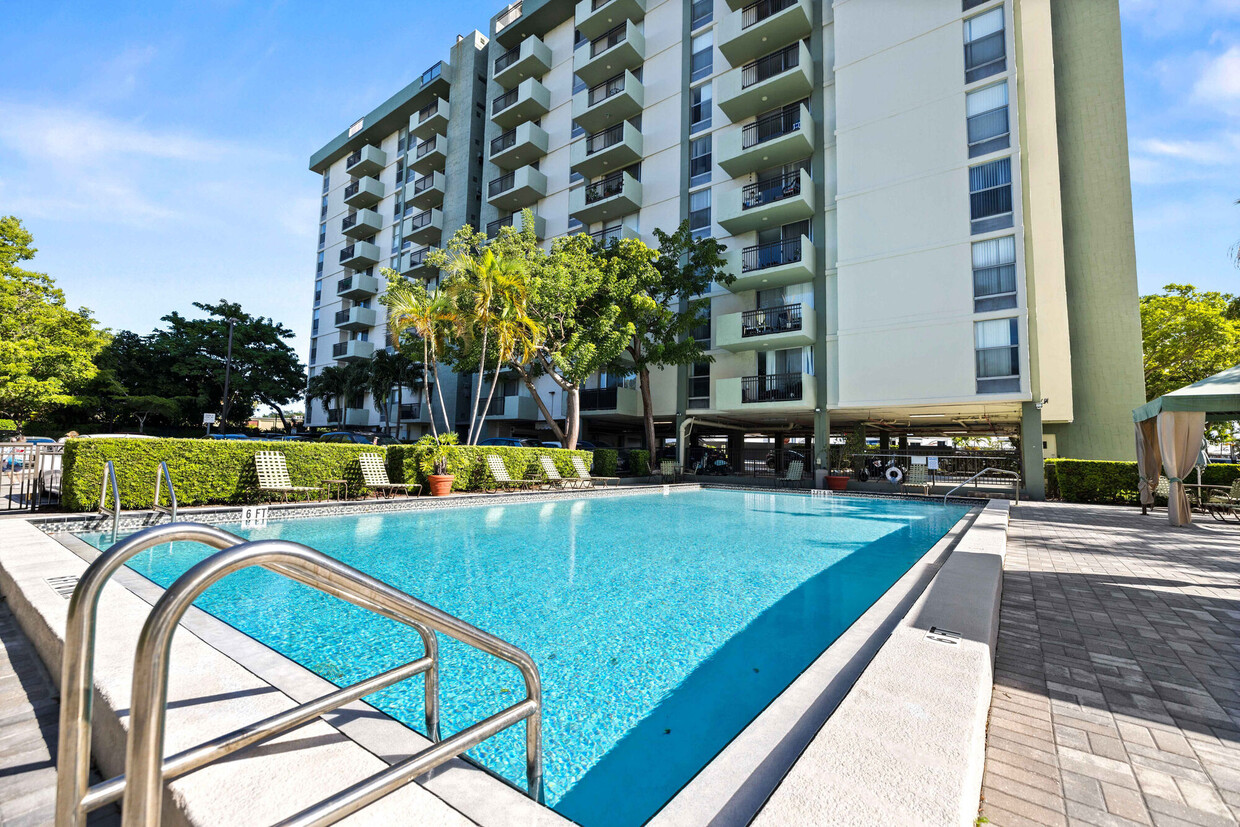 Forest Place - Apartments in Miami, FL | Apartments.com