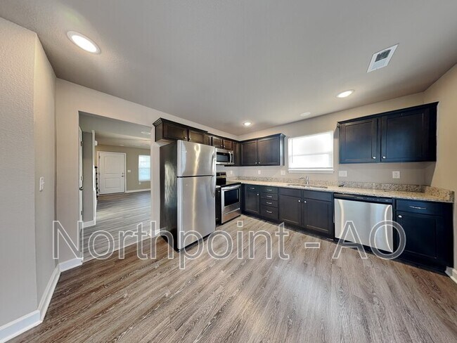 Foto del edificio - 221 SW Sunflower St