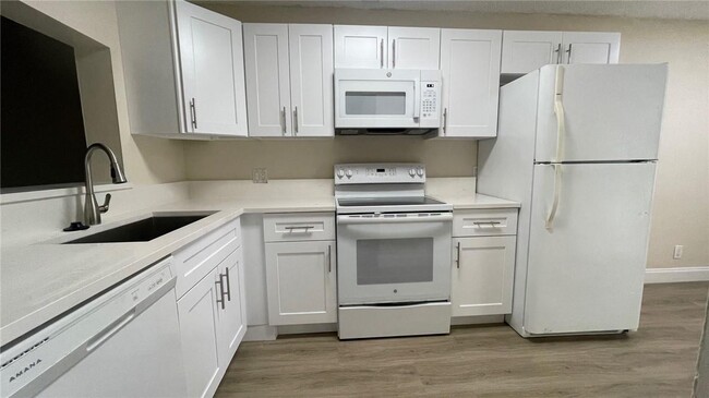 Photo - 1439 NW 94th Way House