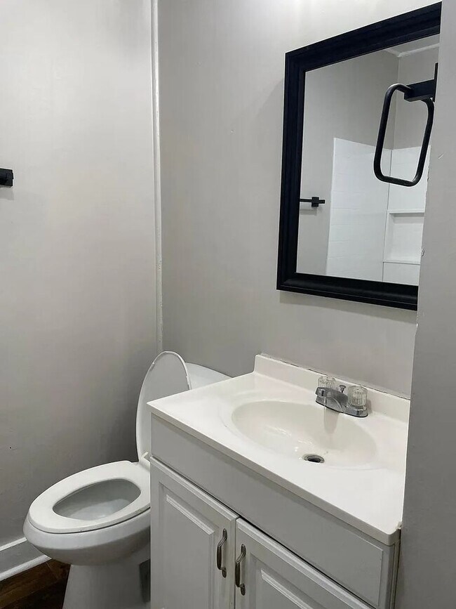 Foto del edificio - Beautifully Remodeled 4-Bedroom Home!
