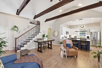 Building Photo - 43 Regency Pt