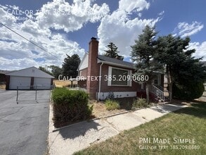 Building Photo - 1924 S Columbia Ln