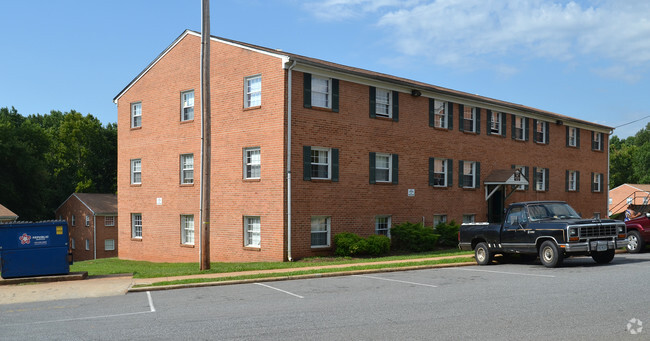 Foto del edificio - Waters at James Crossing