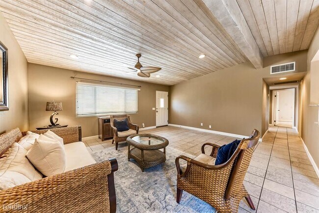 Foto del edificio - 3 br, 2 bath House - 43600 Carmel Cir
