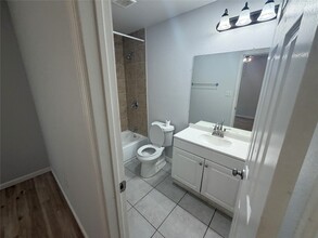 Building Photo - 4919 Cosby St