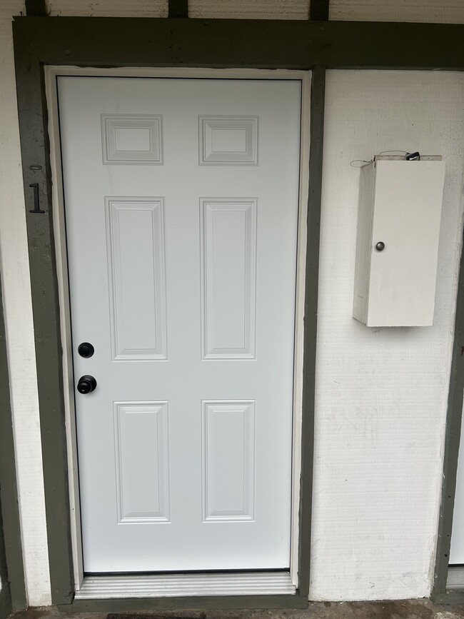 Building Photo - 4626 Ashdale Ct