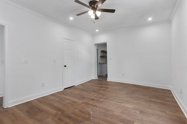 Building Photo - 2300 N 9th St
